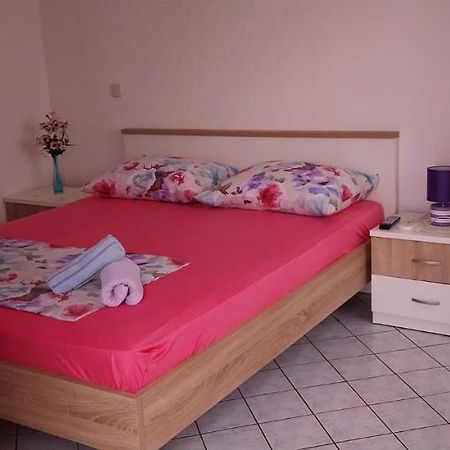 Studio Apartmani Ravlic Makarska Zewnętrze zdjęcie