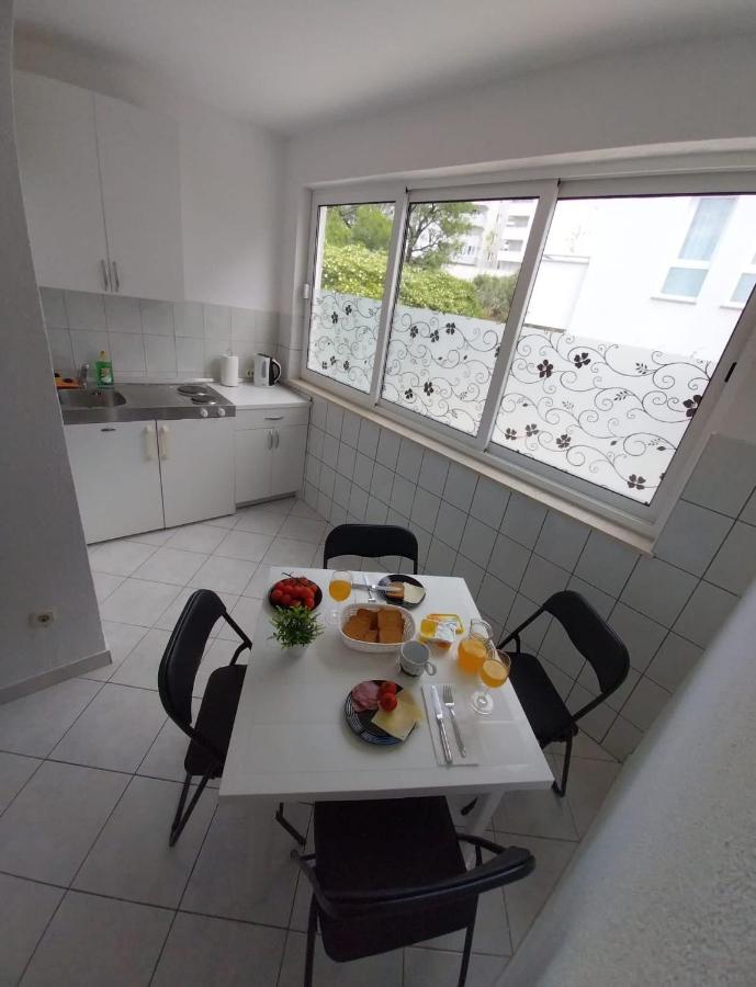 Studio Apartmani Ravlic Makarska Zewnętrze zdjęcie