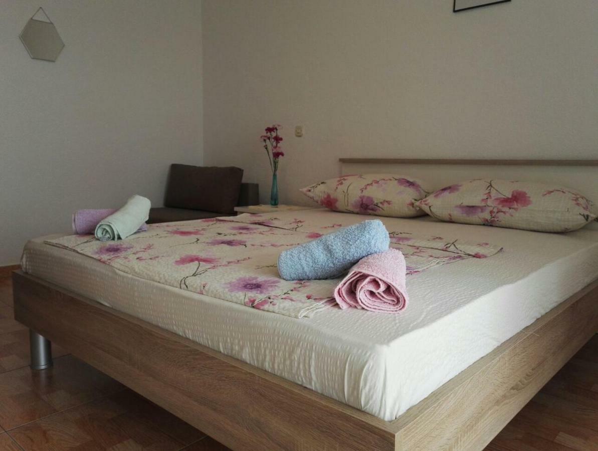 Studio Apartmani Ravlic Makarska Zewnętrze zdjęcie